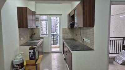 Kitchen Image of 1100 Sq.ft 2.5 BHK Apartment / Flat for rent in Sethi Max Royal, Sector 76 Noida for Rs. 28000