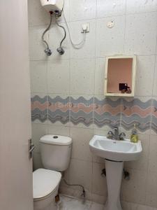 Bathroom Image of 1132 Sq.ft 2 BHK Apartment / Flat for sale in Naba Kailash Apartment, Ballygunge Kolkata for Rs. 14350000