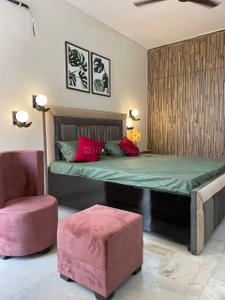 Bedroom Image of 900 Sq.ft 2 BHK Independent House for rent in Lajpat Nagar New Delhi for Rs. 50000