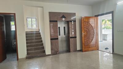 Hall Image of 5000 Sq.ft 6 BHK Duplex for sale in Uthandi Chennai for Rs. 55000000