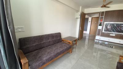 Living Room Image of 2000 Sq.ft 3 BHK Apartment / Flat for rent in Gardania Skyrise, Zundal Ahmedabad for Rs. 38000