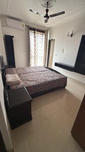 Bedroom Image of 1415 Sq.ft 3 BHK Apartment / Flat for rent in DLF Carlton Estate, Sector 53 Gurgaon for Rs. 80000