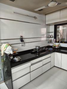 Kitchen Image of 2350 Sq.ft 3 BHK Apartment / Flat for sale in Vesu Surat for Rs. 11500000