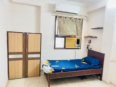 Bedroom Image of Fiza girl's pg in Subhanpura, Vadodara