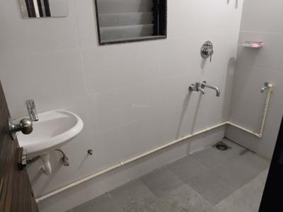 Bathroom Image of 650 Sq.ft 1 BHK Apartment / Flat for sale in Thane West Thane for Rs. 12500000