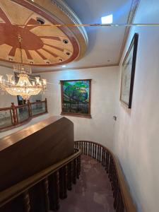 Balcony Image of 3000 Sq.ft 4 BHK Duplex for rent in Adyar Chennai for Rs. 150000