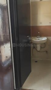 Bathroom Image of 949 Sq.ft 2 BHK Apartment / Flat for sale in Himalaya Tanishq, Morta, Moti Ghaziabad for Rs. 6000000
