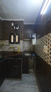 Kitchen Image of 550 Sq.ft 2 BHK Apartment / Flat for rent in Pitampura New Delhi for Rs. 25100