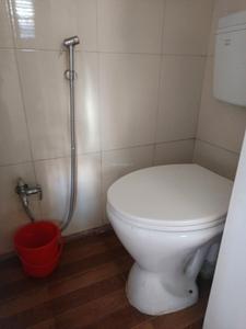 Common Bathroom Image of 600 Sq.ft 1 BHK Apartment / Flat for sale in Magarpatta Heliconia, Hadapsar Pune for Rs. 8500000