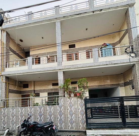 Bhajan Ganj Main Image 1