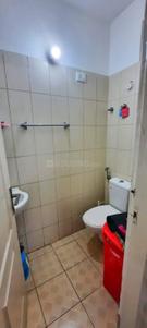 Bathroom Image of 885 Sq.ft 2.5 BHK Apartment / Flat for rent in Arihant Arden, Noida Extension Greater Noida for Rs. 21500