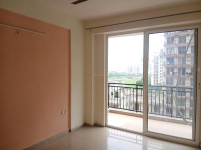 Bedroom Image of 795 Sq.ft 3 BHK Apartment / Flat for sale in ROF Aalayas 1, Sector 102 Gurgaon for Rs. 8700000