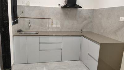 Kitchen Image of 890 Sq.ft 2 BHK Apartment / Flat for rent in Choice Goodwill Crescent, Keshav Nagar Pune for Rs. 30000