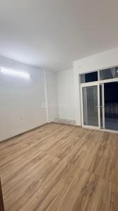 Bedroom Image of 1034 Sq.ft 2 BHK Apartment / Flat for sale in Uniwest Arcade Homes, Sector 102 Noida for Rs. 6500000