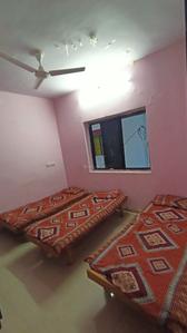 Bedroom Image of Jyoti Girl&#x27;s PG in Ognaj, Ahmedabad