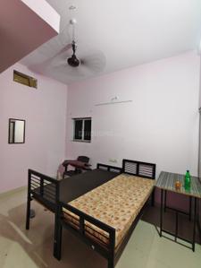 Hall Image of 600 Sq.ft 1 RK Independent House for rent in Rameshwari Nagpur for Rs. 5500
