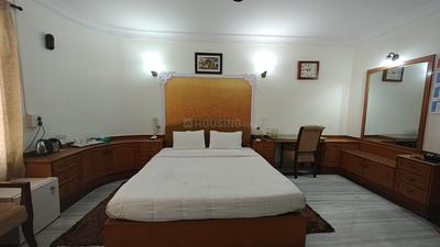 Bedroom Image of 3120 Sq.ft 3 BHK Apartment / Flat for rent in Vasanth Nagar Bengaluru for Rs. 120000
