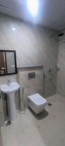 Bathroom Image of 555 Sq.ft 1 BHK Independent House for rent in HUDA Plot Sector 38, Sector 38 Gurgaon for Rs. 25000
