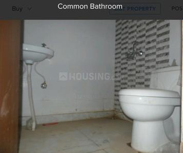 Bathroom Image of 1050 Sq.ft 3 BHK Builder Floor for sale in Fatehpur Beri New Delhi for Rs. 4500000