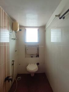 Bathroom Image of 650 Sq.ft 1 BHK Apartment / Flat for sale in Dahisar West Mumbai for Rs. 10000000