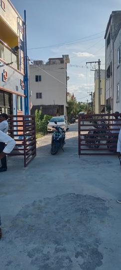 Titan square Main Image 1