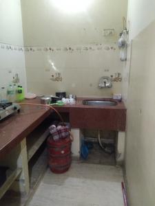 Kitchen Image of 755 Sq.ft 2 BHK Builder Floor for rent in Shastri Nagar Jaipur for Rs. 8000