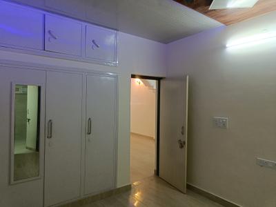Bedroom Image of 1500 Sq.ft 2 BHK Apartment / Flat for rent in DDA Sector C Pocket 6, Vasant Kunj New Delhi for Rs. 70000
