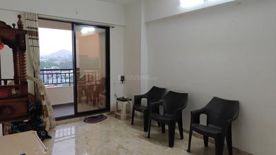 Living Room Image of 1000 Sq.ft 2 BHK Apartment / Flat for rent in Lalit Roongta Shree Tirumala Paramount Apartment, Vinay Nagar Nashik for Rs. 19000