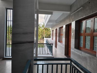 Balcony Image of 800 Sq.ft 2 BHK Apartment / Flat for rent in N G O Colony Nagercoil for Rs. 6000