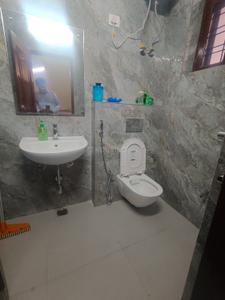 Image of 1440 Sq.ft 2 BHK Builder Floor for rent in Sector 46, Gurgaon for Rs. 32000