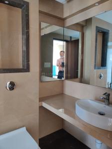 Bathroom Image of 1150 Sq.ft 3 BHK Apartment / Flat for sale in Highland, Powai Mumbai for Rs. 43000000