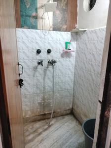 Common Bathroom One Image of 1251 Sq.ft 3 BHK Independent House for sale in Ballabhgarh Faridabad for Rs. 12000000
