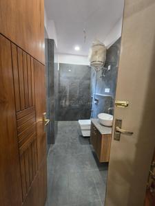 Image of 950 Sq.ft 3 BHK Builder Floor for sale in Laxmi Nagar, New Delhi for Rs. 13500000