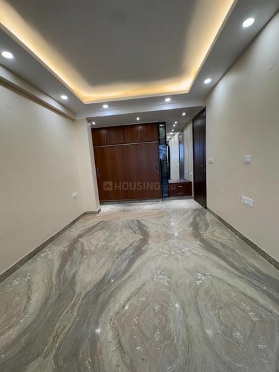 LIC Colony, Paschim Vihar Main Image 1