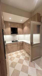 Bathroom Image of 1500 Sq.ft 3 BHK Apartment / Flat for rent in Vishnu Mahal, Churchgate Mumbai for Rs. 350000