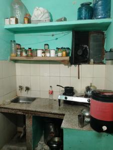Kitchen Image of 300 Sq.ft 1 RK Apartment / Flat for rent in Sector 56 Noida for Rs. 8000