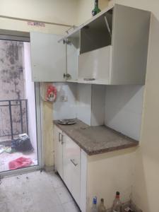 Kitchen Image of 1586 Sq.ft 3 BHK Apartment / Flat for rent in DLF Capital Greens Phase 1 And 2, Karampura New Delhi for Rs. 50000