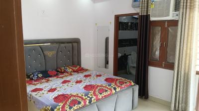Bedroom Image of 700 Sq.ft 2 BHK Builder Floor for rent in Sector 23 Dwarka New Delhi for Rs. 32000