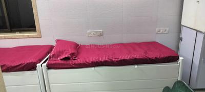 Bedroom Image of Arif pg in Mandvi, Mumbai