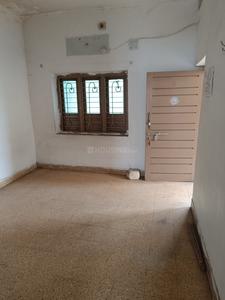 Bedroom Image of 750 Sq.ft 1 BHK Builder Floor for rent in Karelibagh Vadodara for Rs. 6000