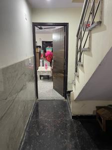 Image of 360 Sq.ft 1 BHK Builder Floor for sale in Shalimar Bagh, New Delhi for Rs. 8000000