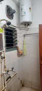 Bathroom Image of 850 Sq.ft 2 BHK Apartment / Flat for sale in Radhe Shyam Apartment, Keshtopur Kolkata for Rs. 4000000
