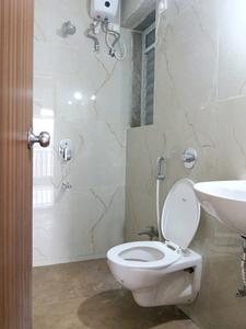 Common Bathroom Image of 589 Sq.ft 1 BHK Apartment / Flat for rent in Raunak Bliss Phase A, Kasarvadavali Thane for Rs. 21870