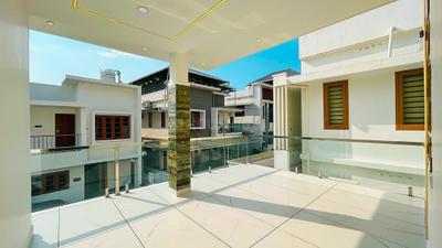 Balcony Image of 1800 Sq.ft 3.5 BHK Independent House for sale in Mathpurena Raipur for Rs. 5500000