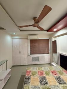 Bedroom Image of 1188 Sq.ft 2 BHK Apartment / Flat for rent in Sheetal Vedika E Series, PDPU Road Gandhinagar for Rs. 35000