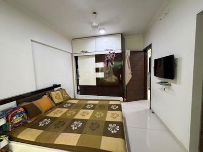 Bedroom Image of 1200 Sq.ft 3 BHK Apartment / Flat for sale in Santacruz West Mumbai for Rs. 55000000