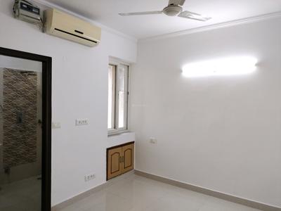 Bedroom Image of 1800 Sq.ft 4 BHK Apartment / Flat for sale in CGHS ShivLok Apartment, Sector 6 Dwarka New Delhi for Rs. 29800000