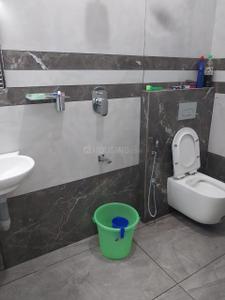 Bathroom Image of 1710 Sq.ft 3.5 BHK Villa for rent in Chathamkulam European Villas, Kannadi-II Palakkad for Rs. 15000