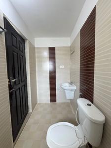 Bathroom Image of 1330 Sq.ft 3 BHK Apartment / Flat for sale in Anta Crown, Thrippunithura Kochi for Rs. 8200000