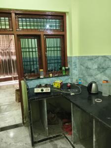 Kitchen Image of 700 Sq.ft 2 BHK Builder Floor for rent in Naubasta Kanpur for Rs. 8500